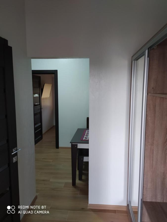 Reef Apartments Odessa Esterno foto