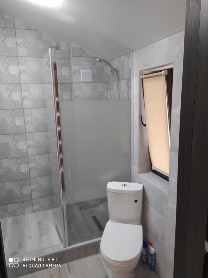 Reef Apartments Odessa Esterno foto