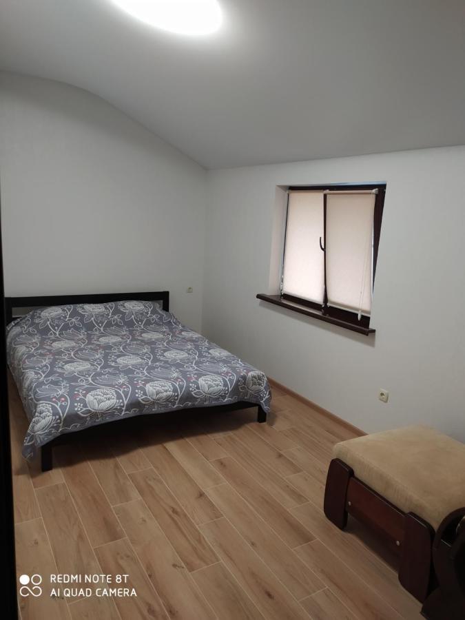 Reef Apartments Odessa Esterno foto